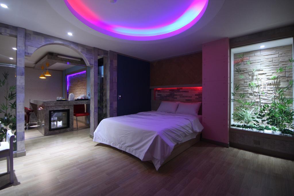 Pohang Wow Motel Стая снимка