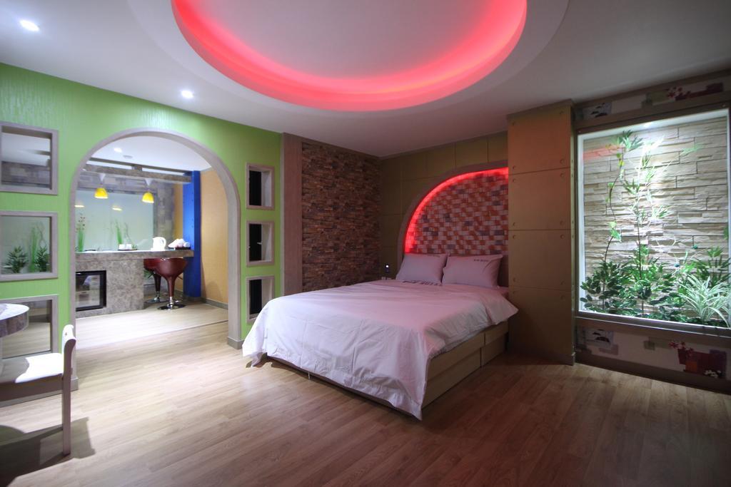 Pohang Wow Motel Стая снимка