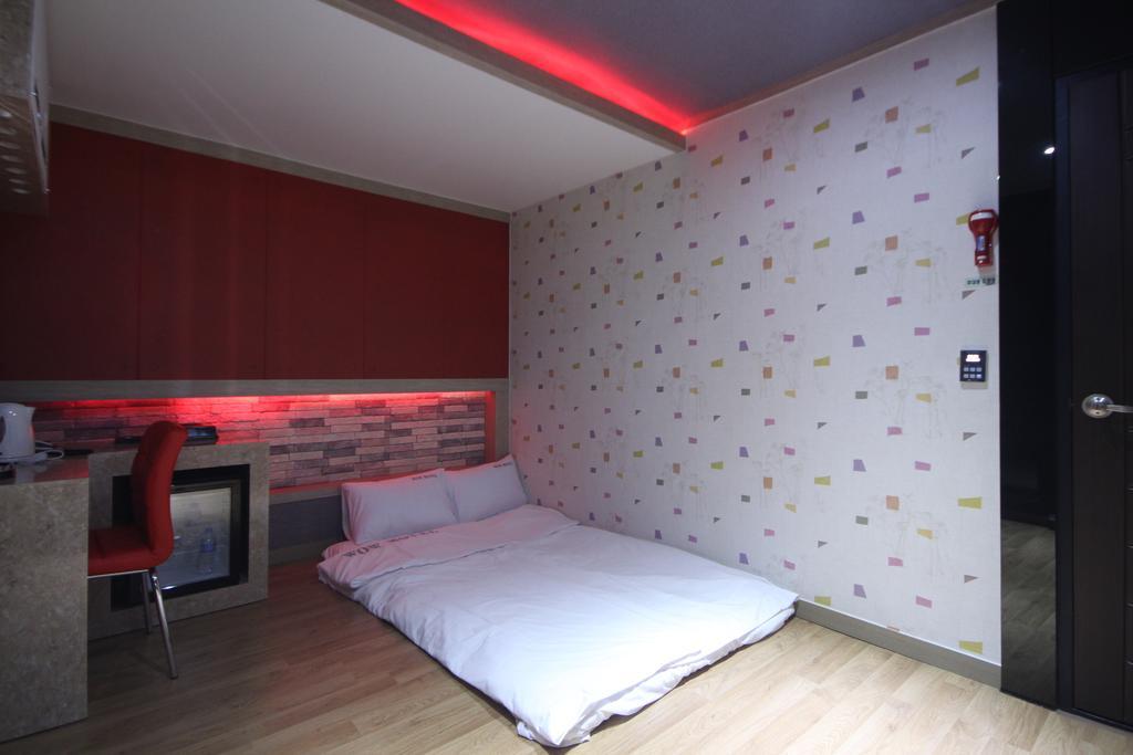 Pohang Wow Motel Стая снимка